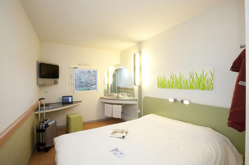 Ibis Budget Carcassonne La Cite Exterior foto